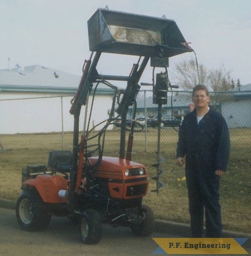 Blair uses this DC powered Auger attachment for digging post holes | Ariens GT17 Garden Tractor Loader_3