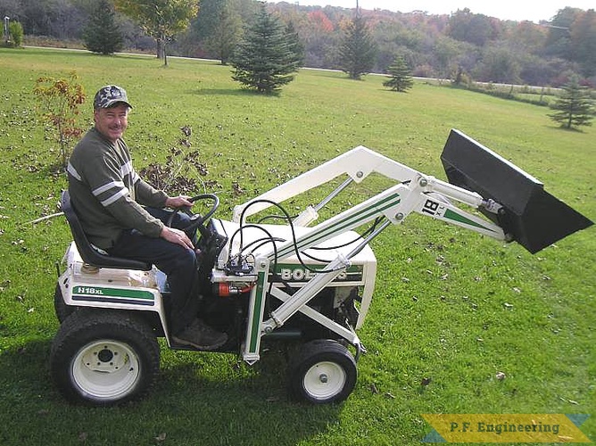 Dave D. from Freedom, NY built this loader for his Bolens H-18XL garden tractor | Bolens H-18XL garden tractor loader_1