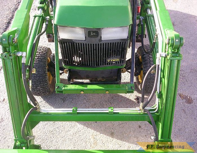 Doug H. from Seneca Falls, NY built this loader for his John Deere 425 Garden Tractor. nice work Doug! | John Deere 425 Garden Tractor Loader_3