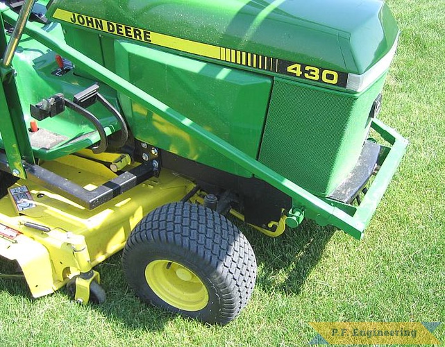 Gerry chose to do the Side Frame mounted sub frame to allow clearance for the mower deck at the same time, great work Gerry! | John Deere 430 Garden Tractor Loader_4