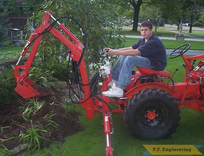 Bill M. of Wayne, IN pictured here built this Micro Hoe (and loader) for his Economy Power King compact tractor. great work Bill! | Economy Power King compact tractor Micro Hoe_3
