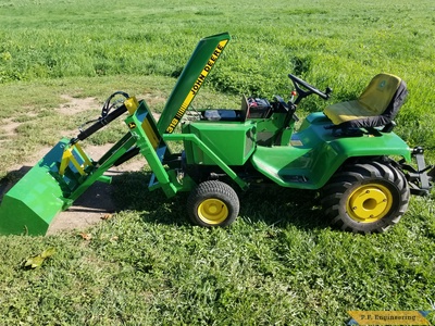 Built by Gene H. from Palm, PA for his John Deere 318 - hood up