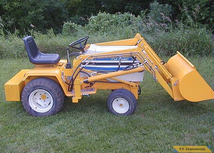 Cub Cadet 1450 garden tractor loader_1
