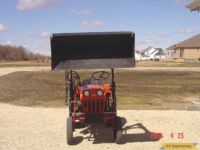 Economy Power King compact tractor loader_9