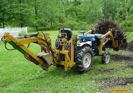 Ford 1110 compact tractor loader_4