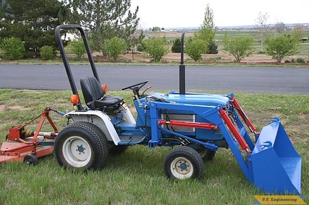Ford 1220 compact tractor front end loader_1