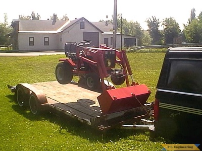 Ingersoll LGT 318 garden tractor loader_2