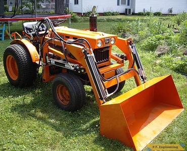 Kubota B6100 compact tractor loader_1