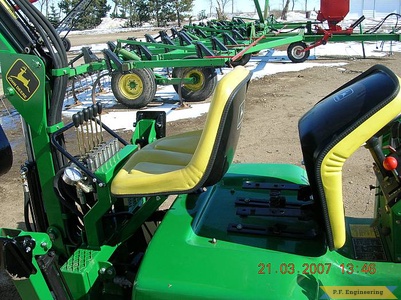 John Deere 322 garden tractor Micro Hoe_4