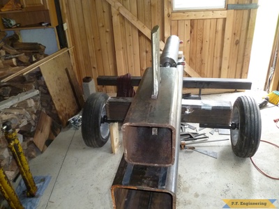 log splitter wedge shuttle with wedge front view